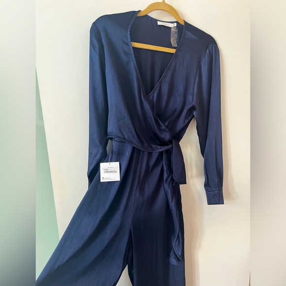 ITEM: Satin Effect Jumpsuit BRAND: Lush SIZE: Small COLOUR: Midnight blue - Picture 1 of 4